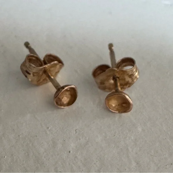 Wwake Wisp Collection Bowl Earrings (small) - Picture 8 of 13